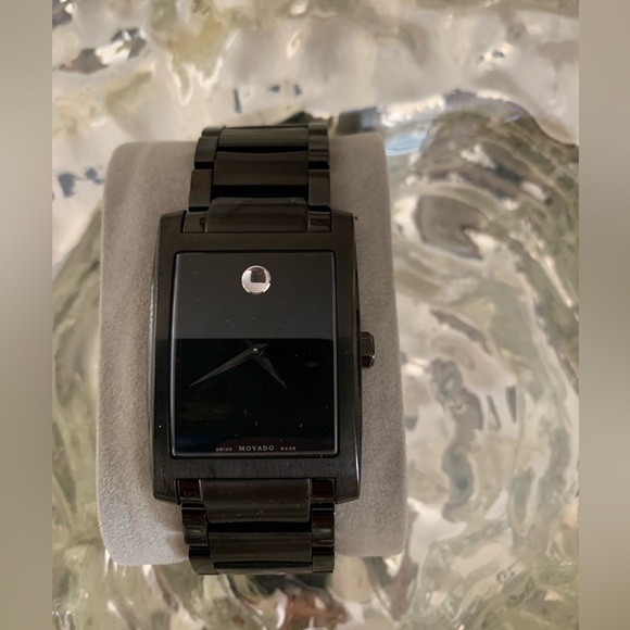 MOVADO - Picture 2 of 9